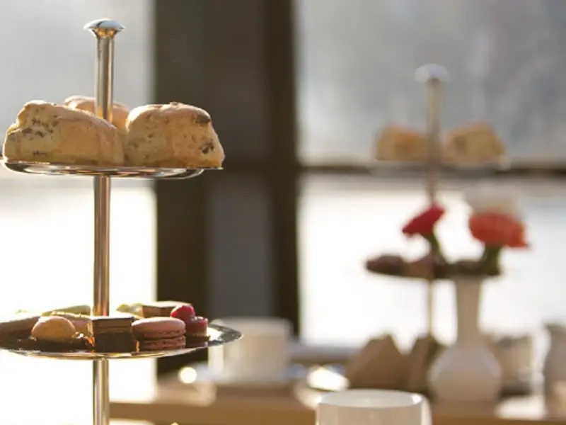 London Afternoon Tea Cruise